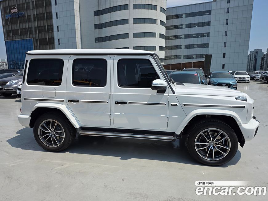 Mercedes-Benz G-Class 2026