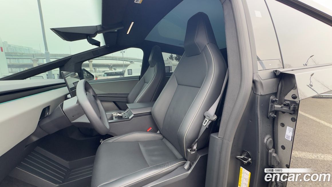 Tesla Cybertruck 2024
