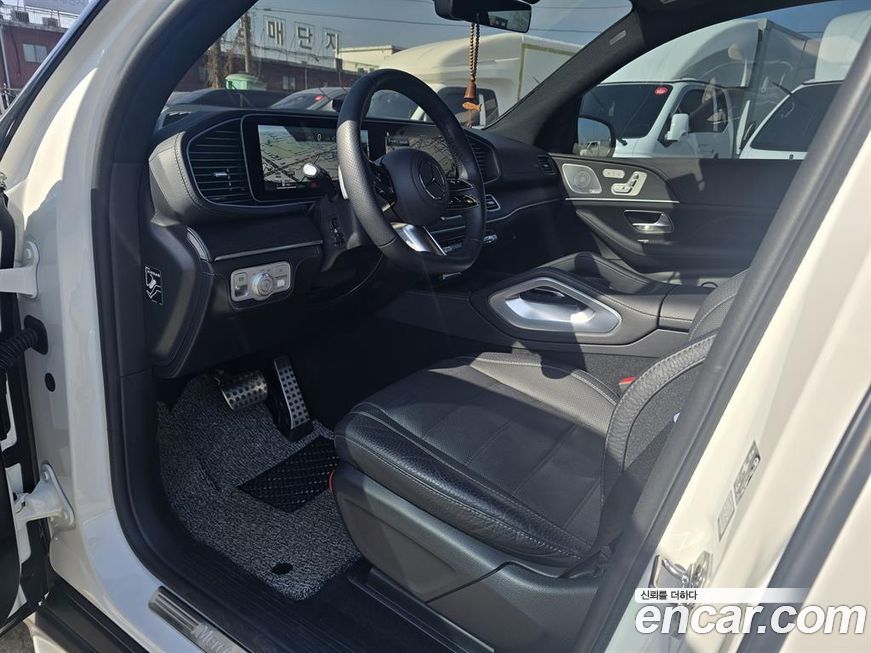 Mercedes-Benz GLS-Class 2025