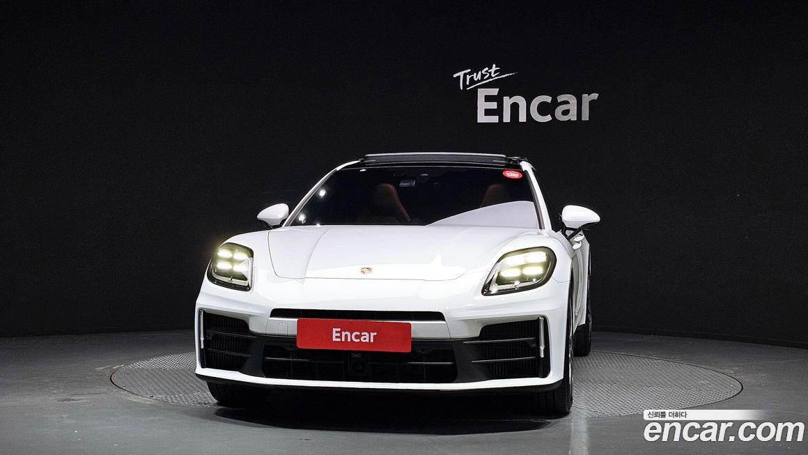 Porsche Panamera 2024
