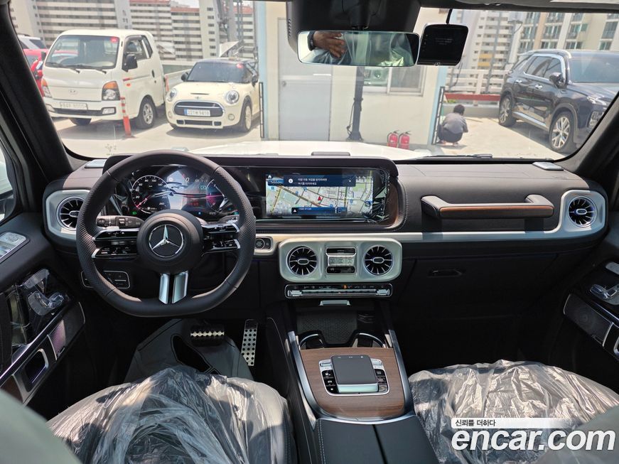 Mercedes-Benz G-Class 2026