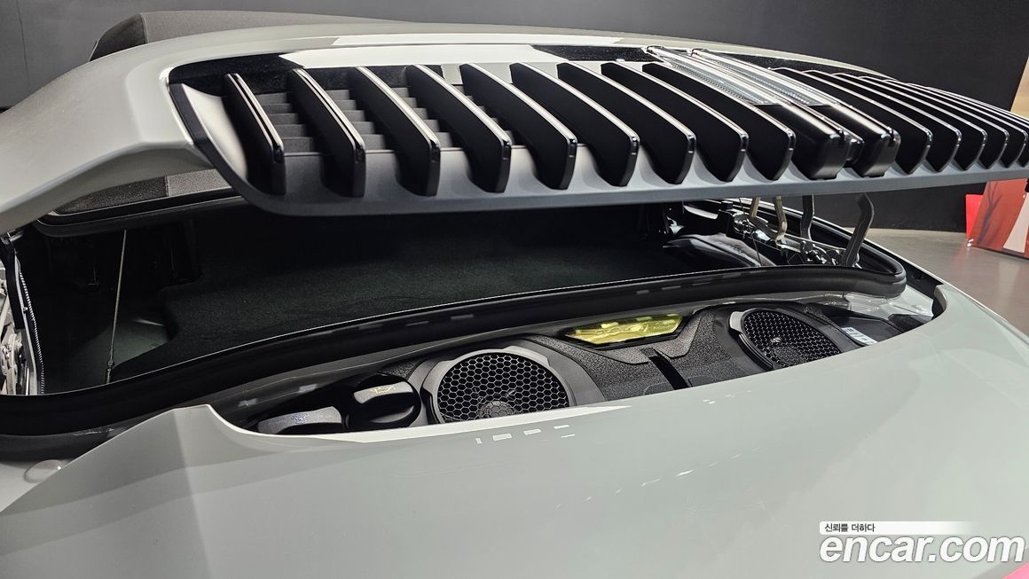 Porsche 911 2023