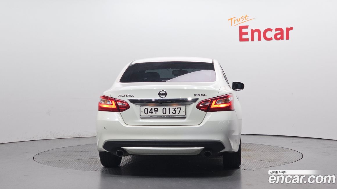 Nissan Altima 2017