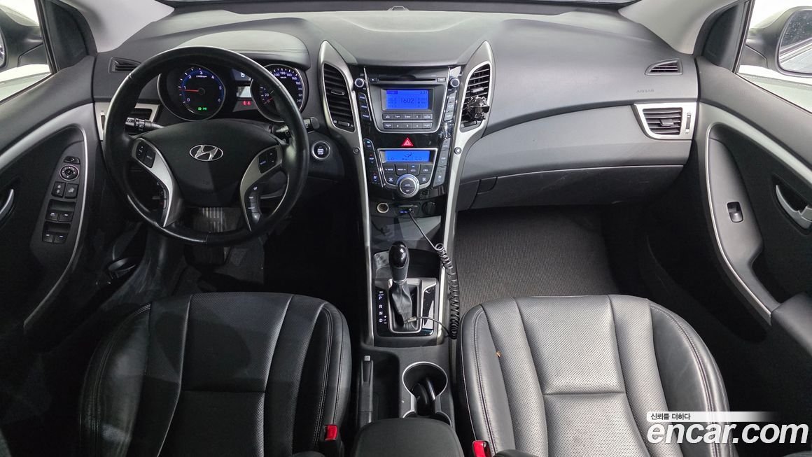 Hyundai i30 2016