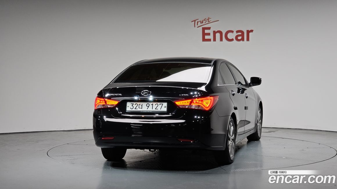 Hyundai Sonata 2013