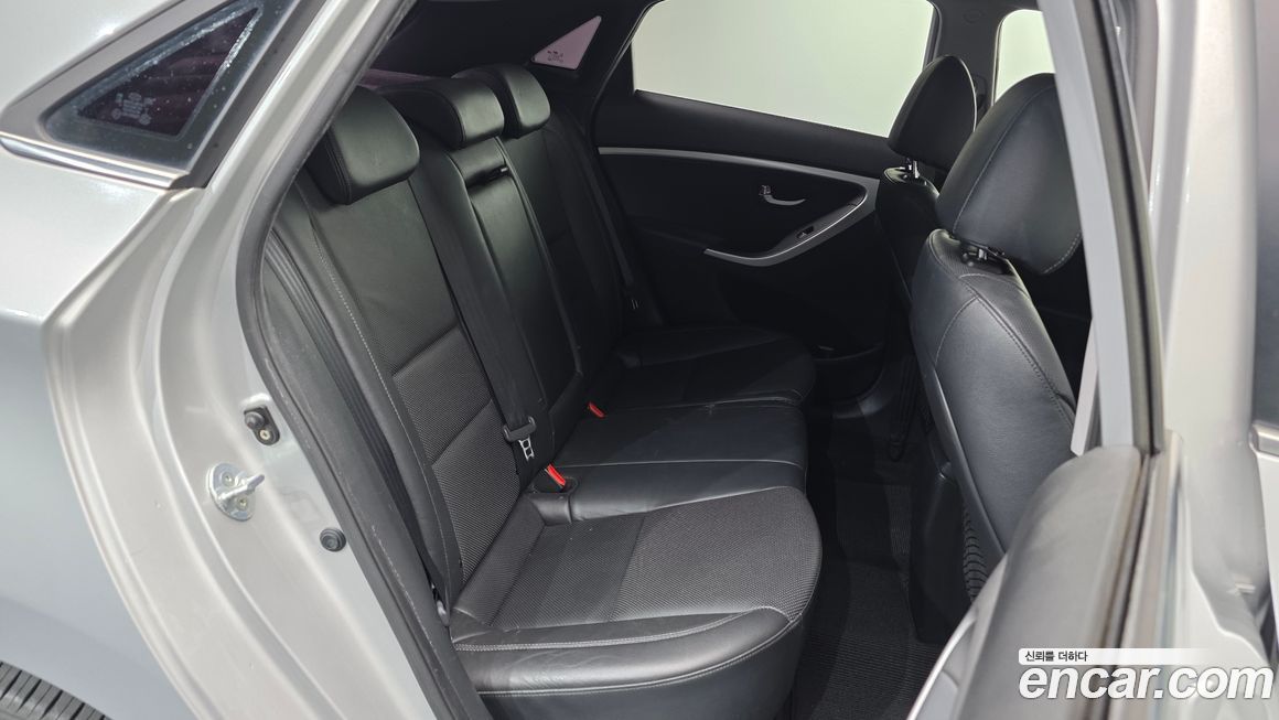 Hyundai i30 2016