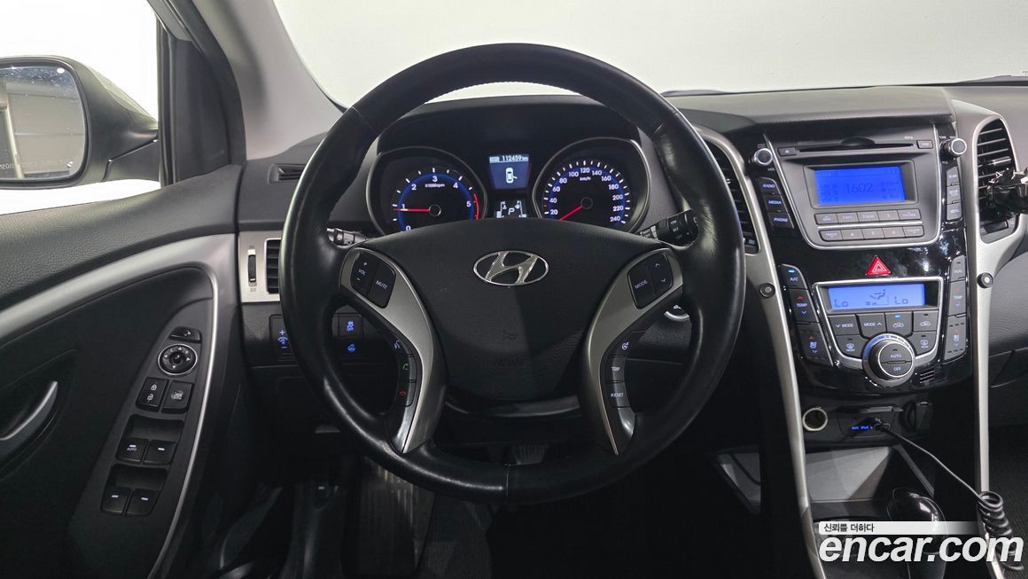 Hyundai i30 2016