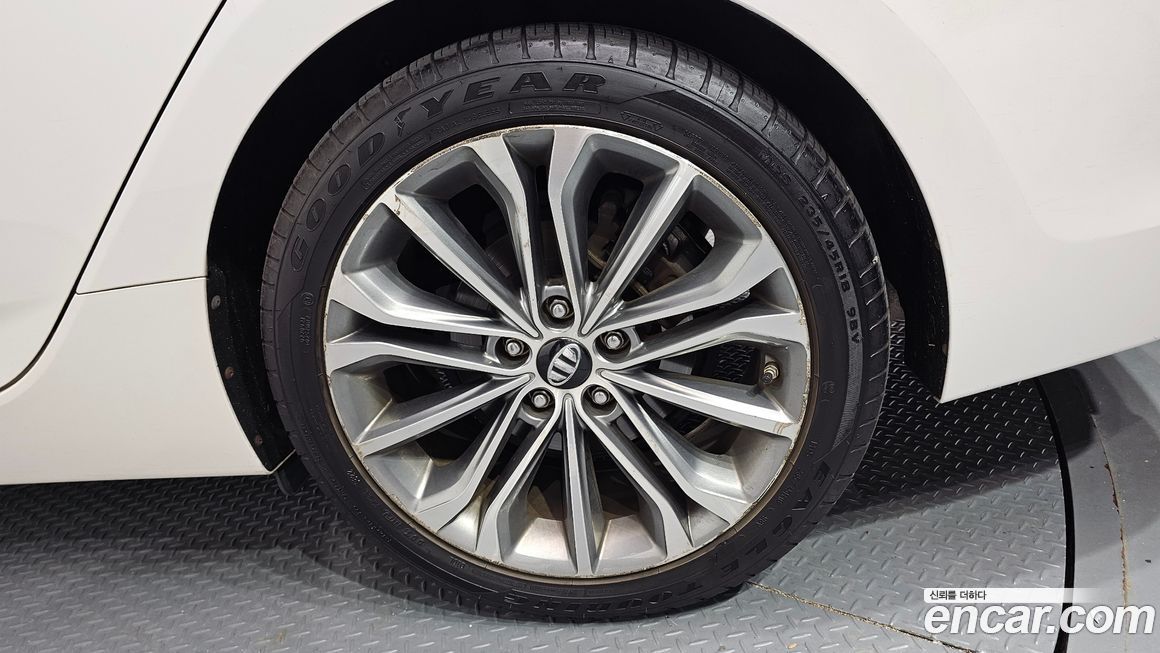 Hyundai i40 2012