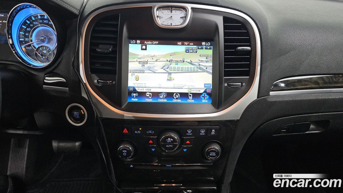 Chrysler 300C 2012