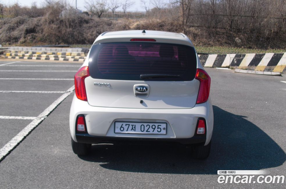 Kia morning 2016