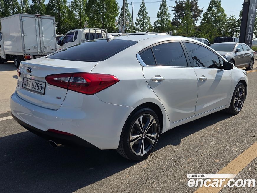 Kia K3 2013