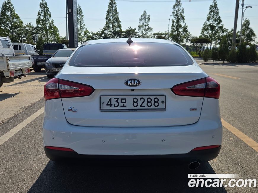 Kia K3 2013