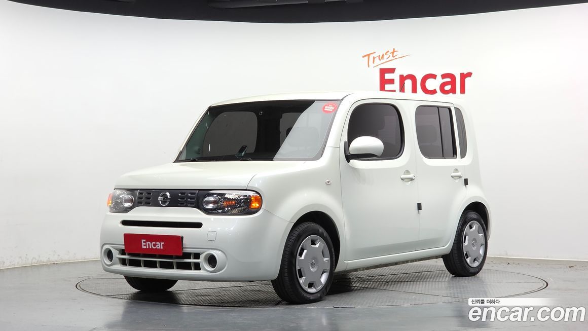 Nissan Cube 2011
