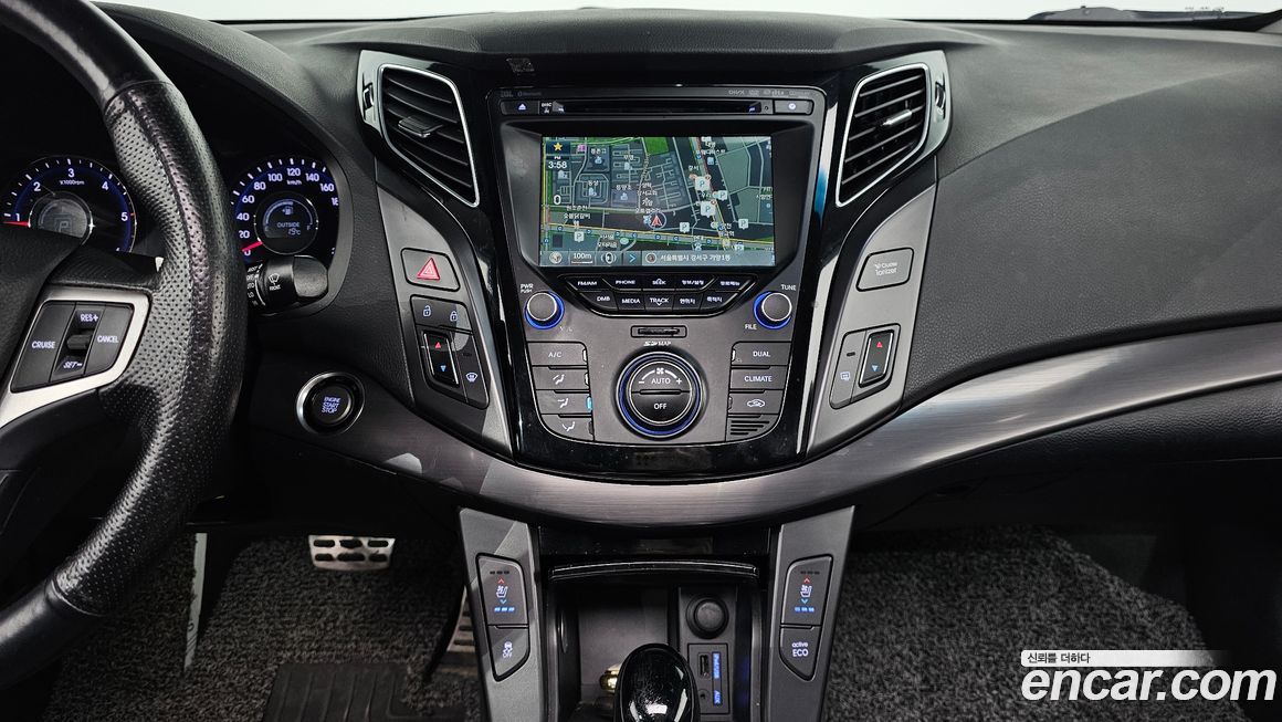 Hyundai i40 2012