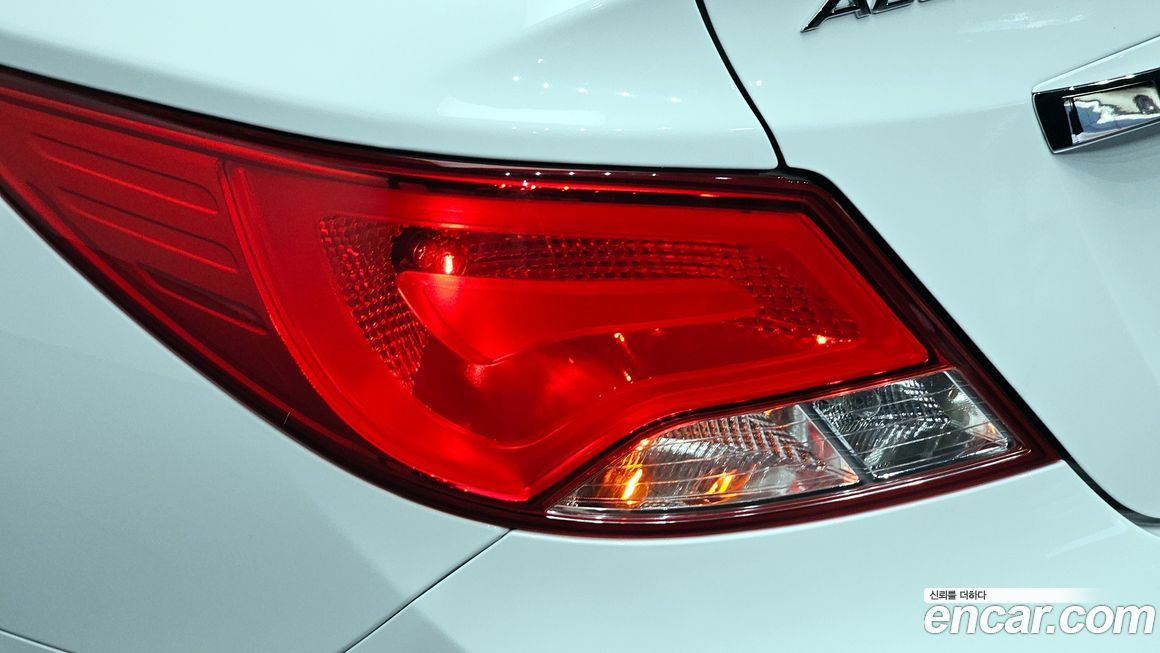 Hyundai Accent 2016