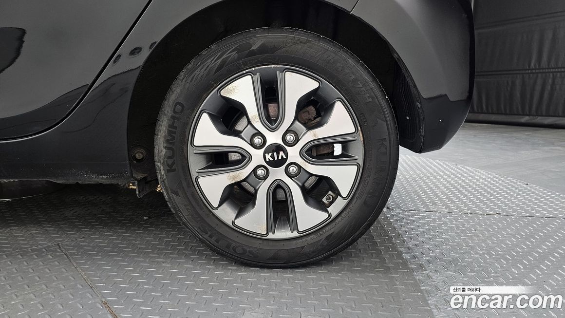 Kia morning 2016