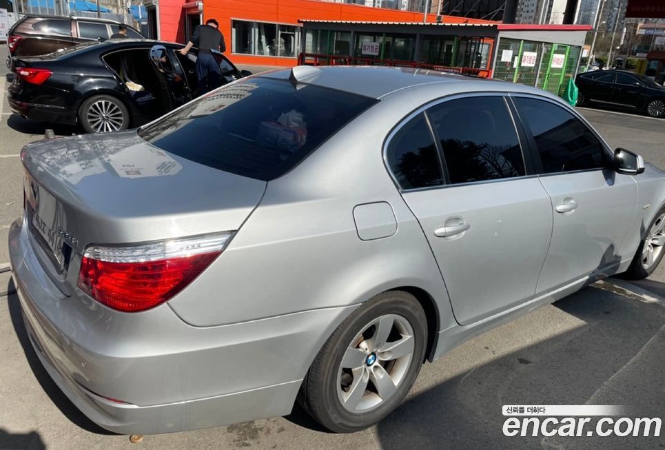 BMW 5-Series 2010
