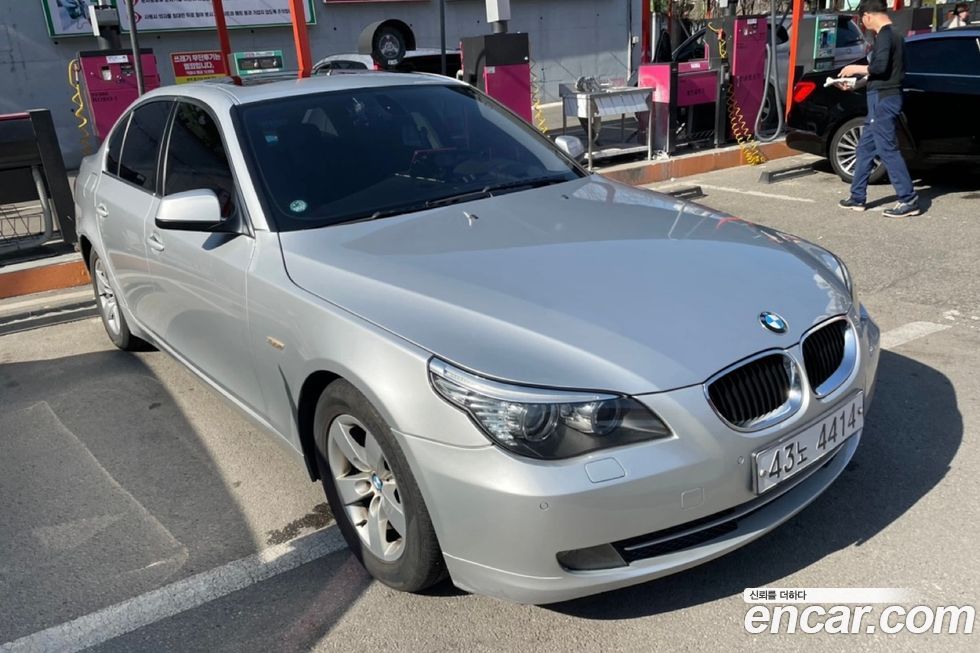 BMW 5-Series 2010