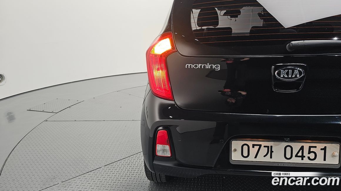 Kia morning 2016