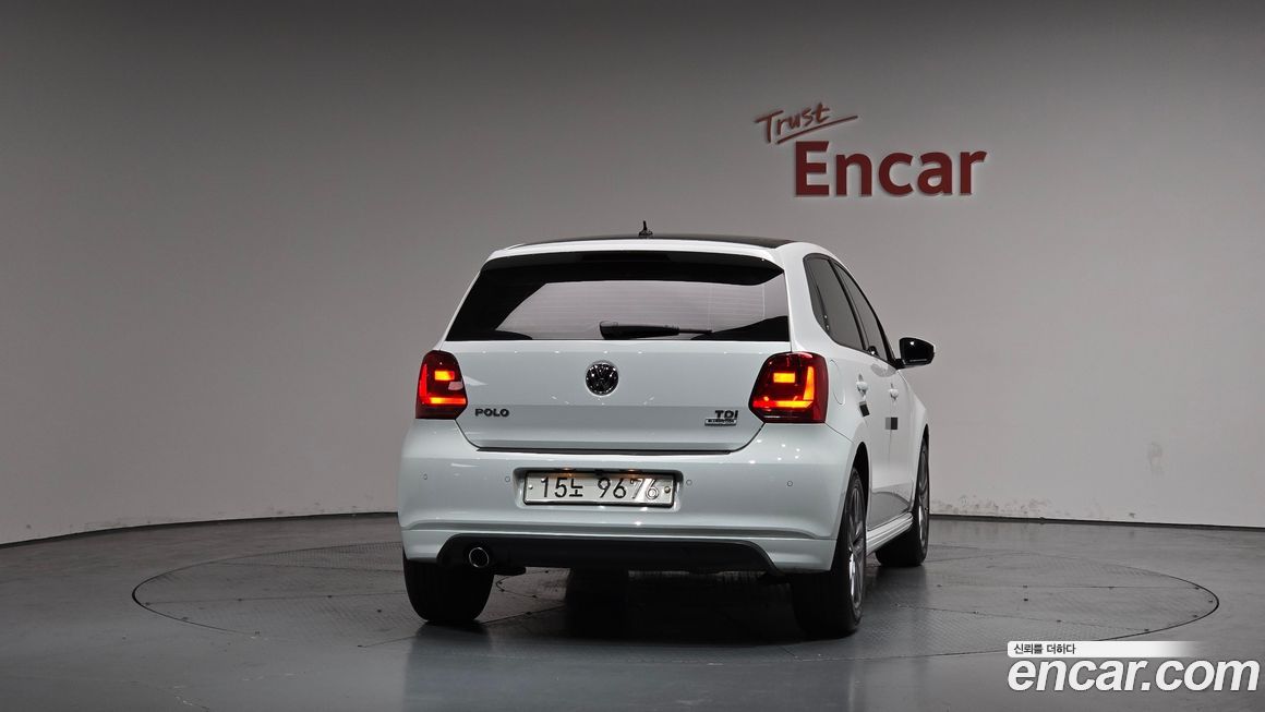 Volkswagen Polo 2016