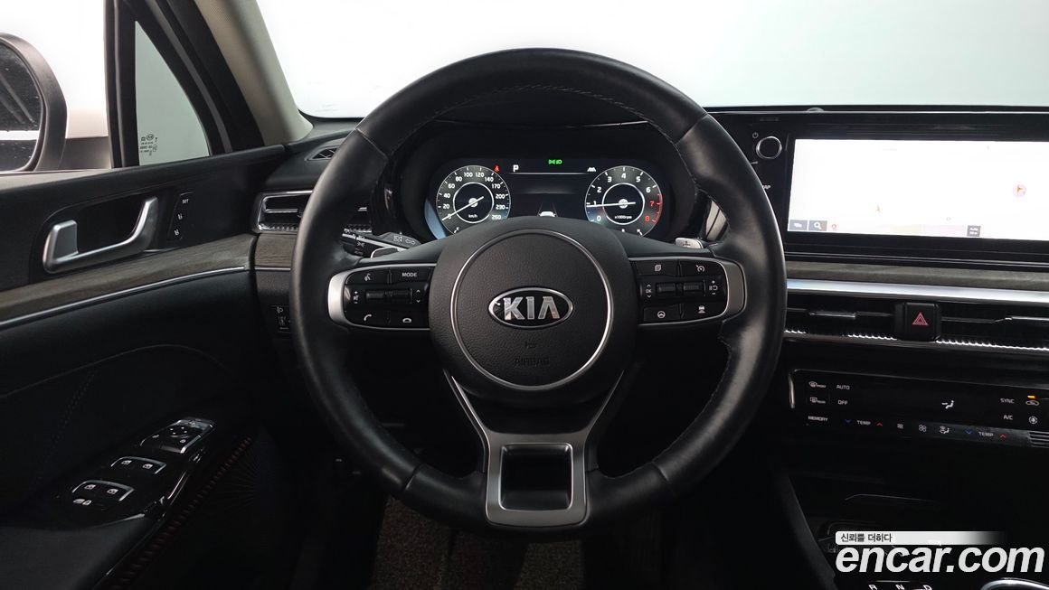 Kia K5 2021