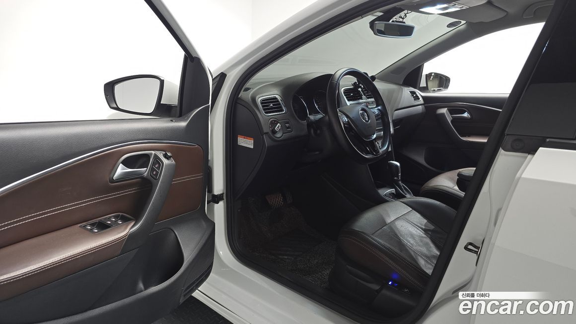 Volkswagen Polo 2016
