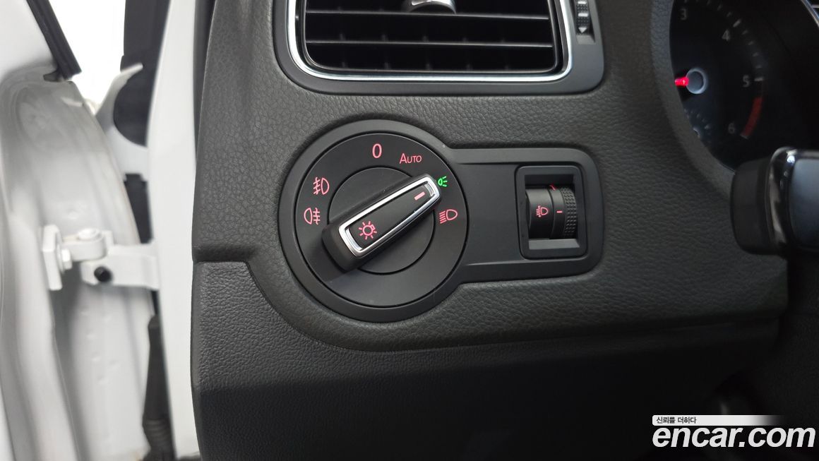 Volkswagen Polo 2016