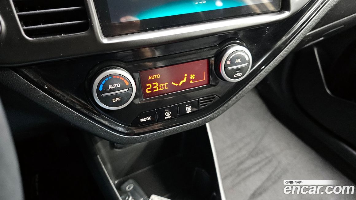 Kia morning 2016