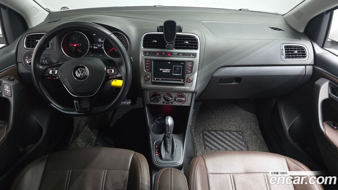 Volkswagen Polo 2016