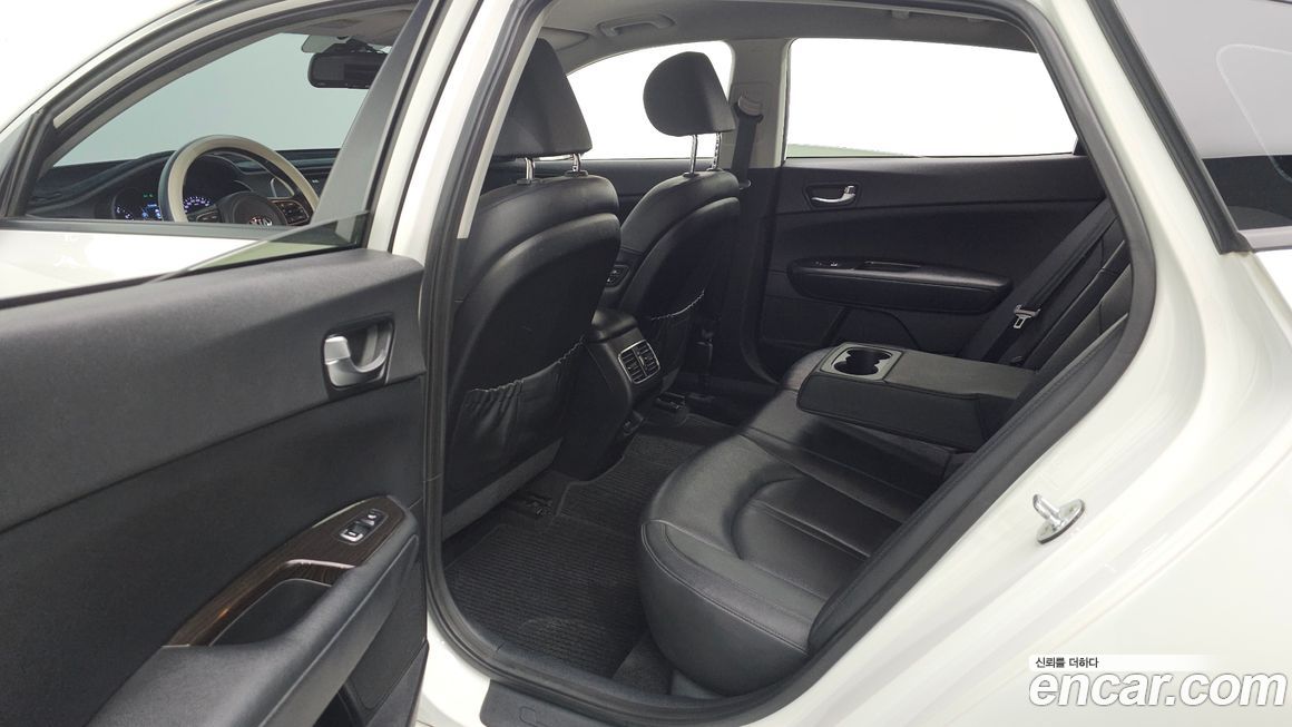 Kia K5 2016