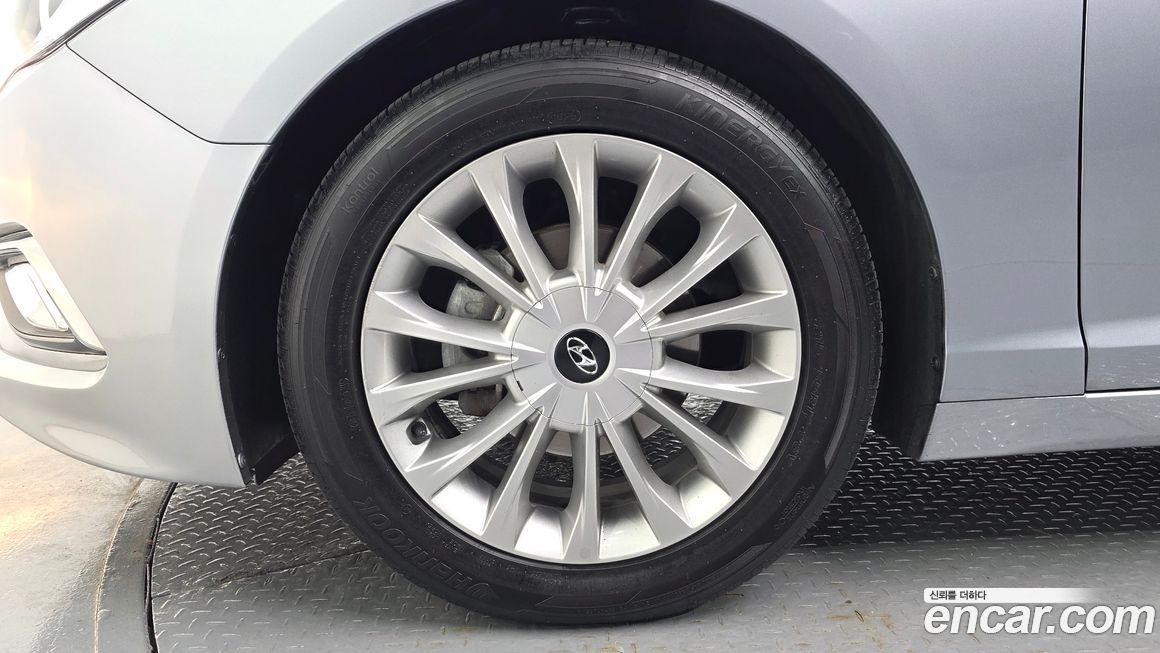 Hyundai Sonata 2015