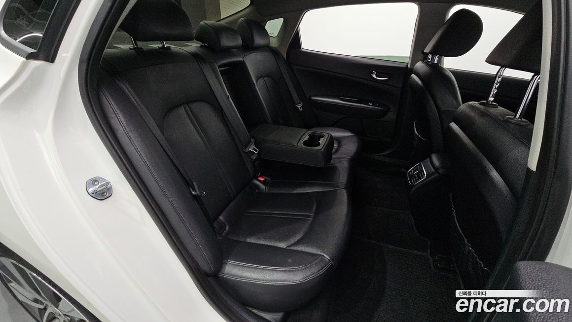 Kia K5 2016