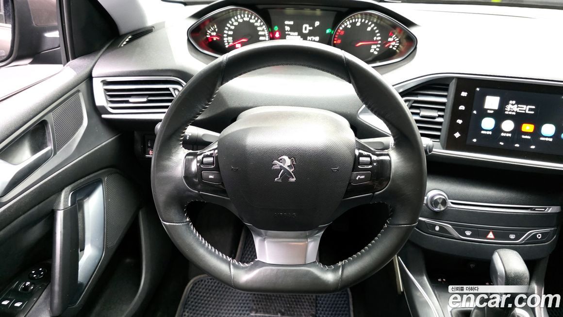 Peugeot 308 2015