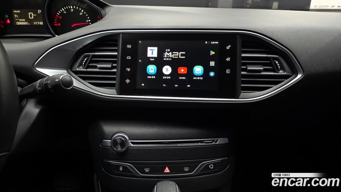 Peugeot 308 2015