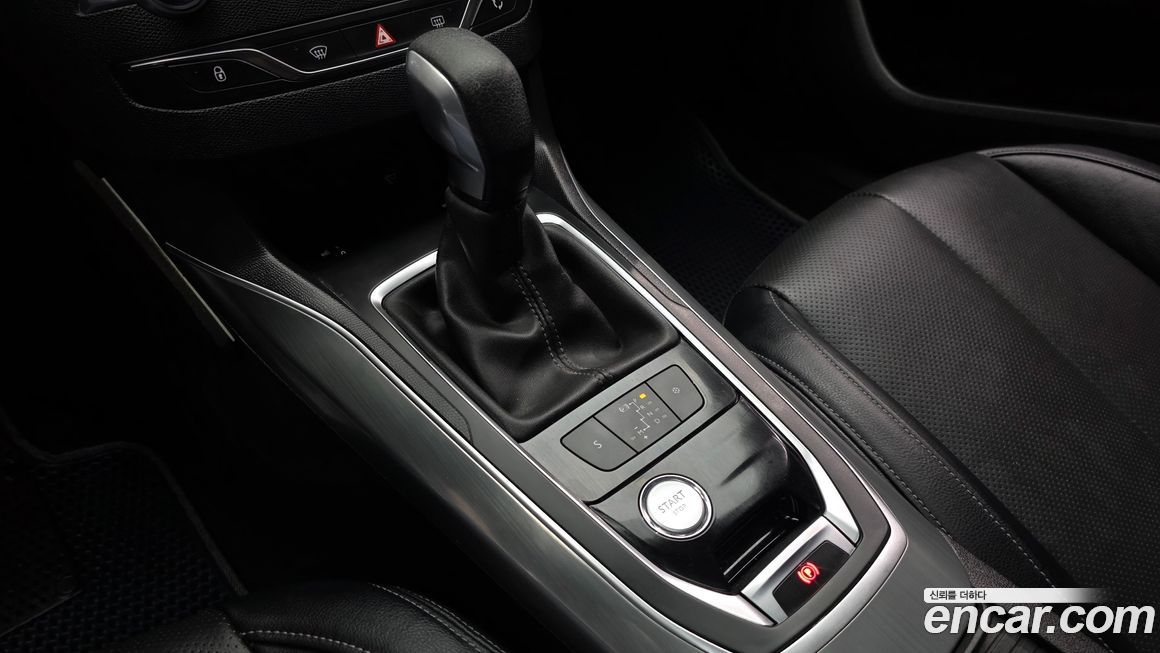 Peugeot 308 2015