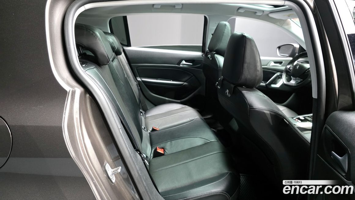 Peugeot 308 2015
