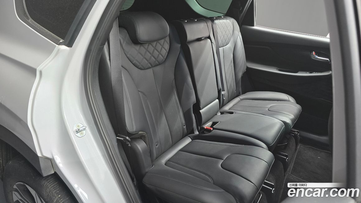 Hyundai Santafe 2022