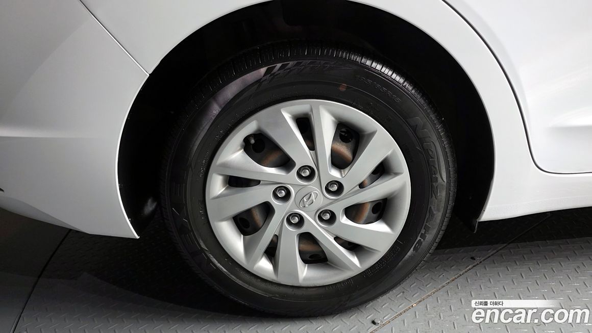 Hyundai AVANTE 2019