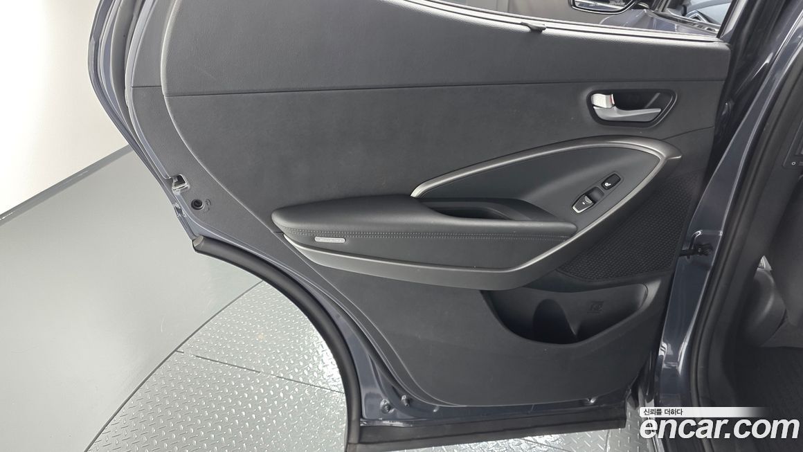 Hyundai Santafe 2016