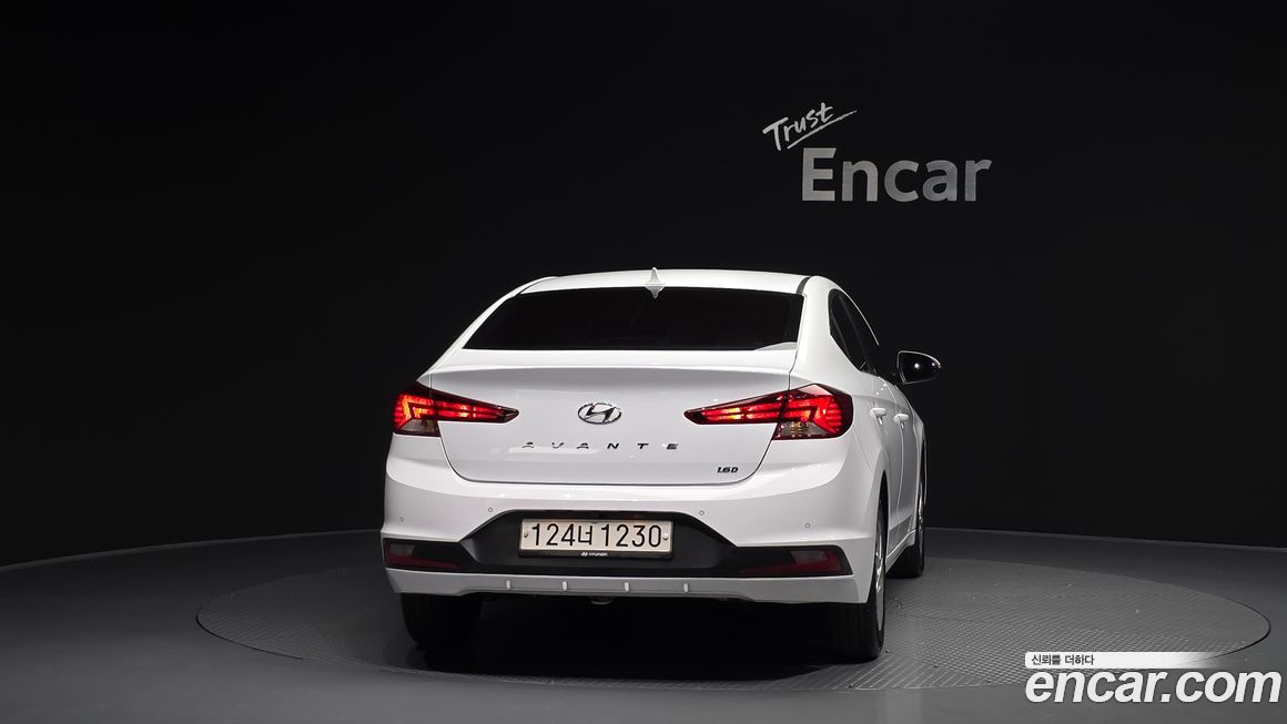 Hyundai AVANTE 2019