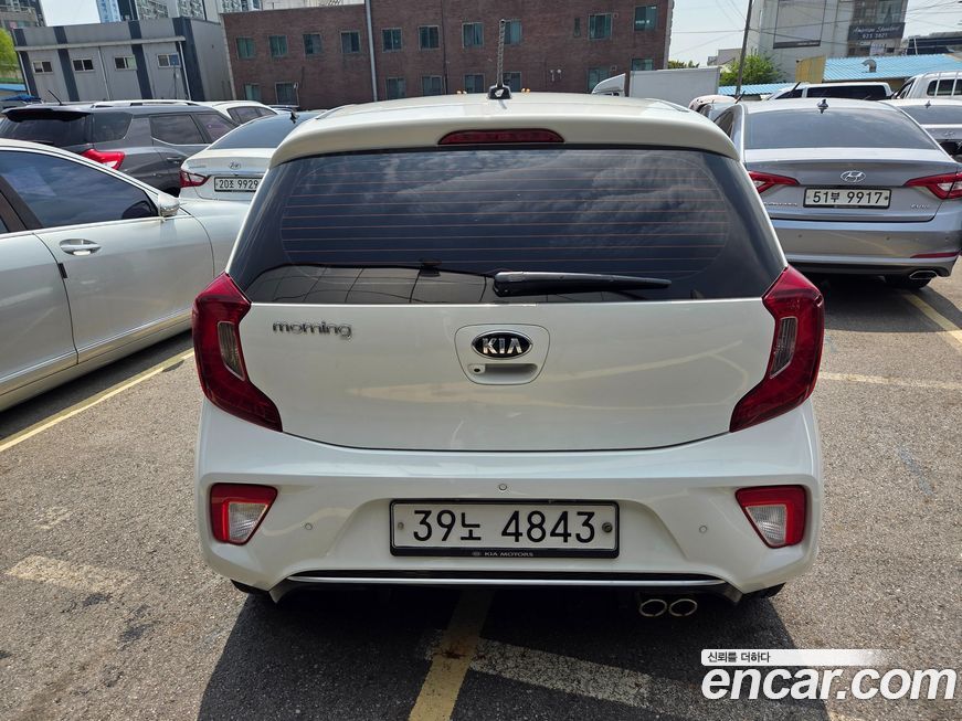 Kia morning 2017