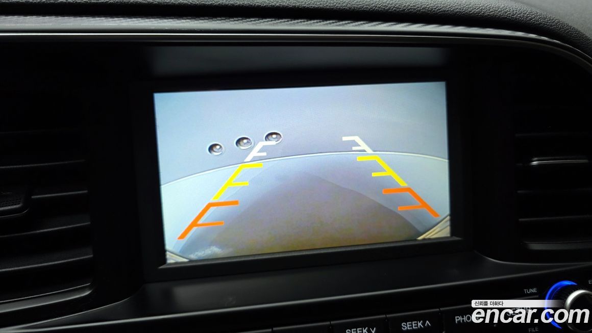 Hyundai AVANTE 2019