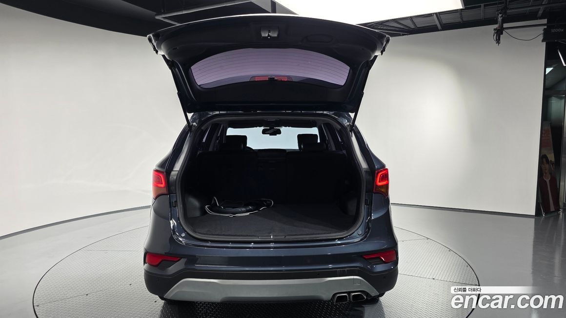 Hyundai Santafe 2016