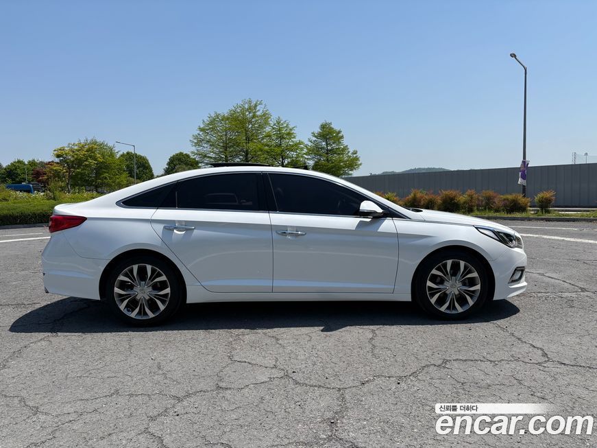 Hyundai Sonata 2015