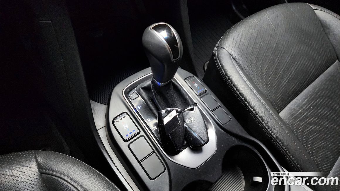 Hyundai Santafe 2015