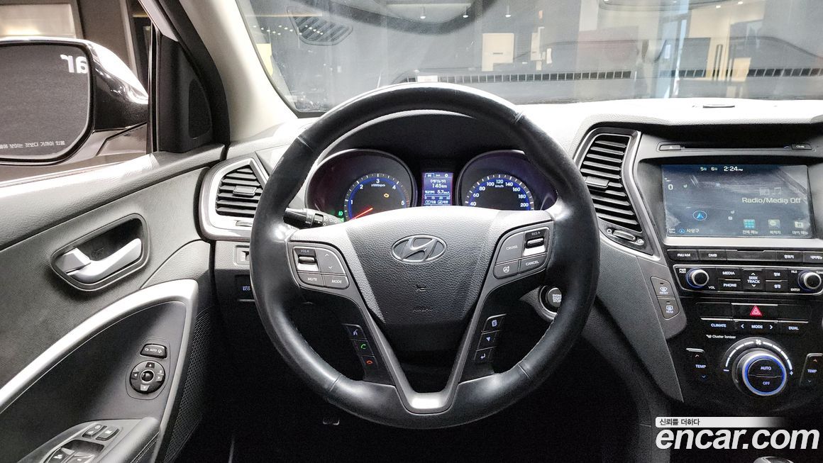 Hyundai Santafe 2015
