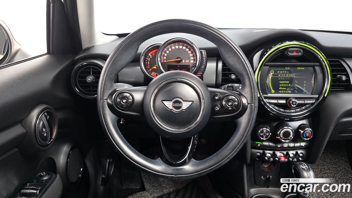 Mini Cooper 2015