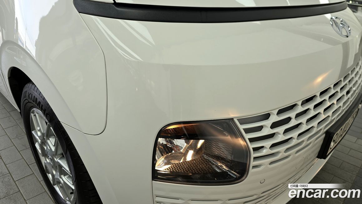 Hyundai Staria 2024