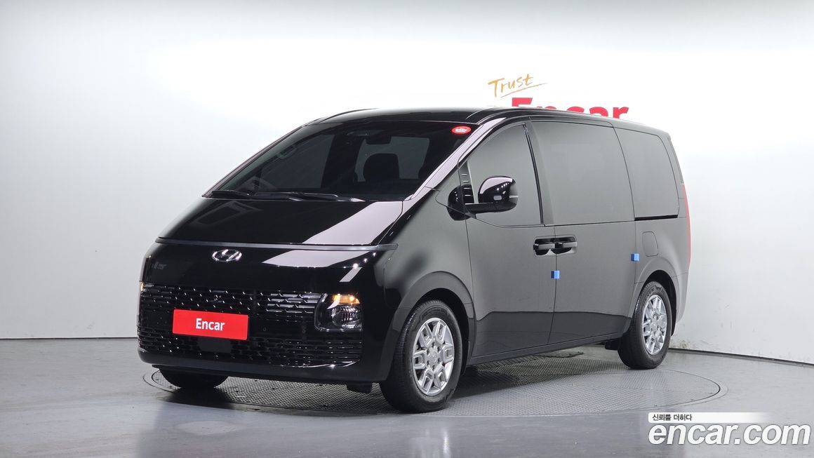 Hyundai Staria 2023