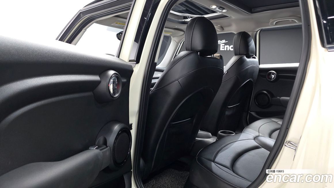 Mini Cooper 2015